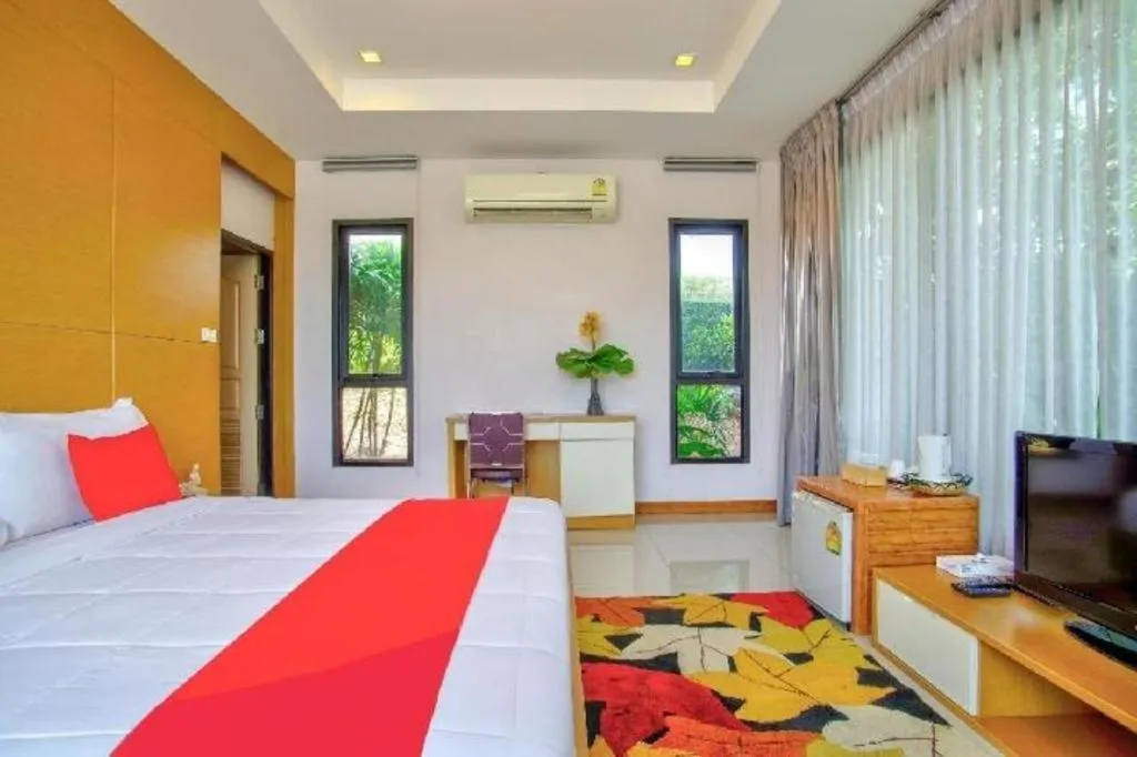 Bed in Thaiasia Goldensea Resort