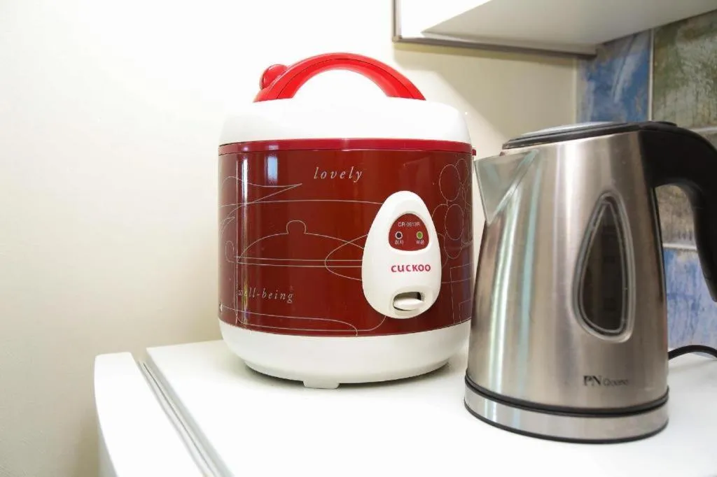 Port Avenue Hotel N Resort