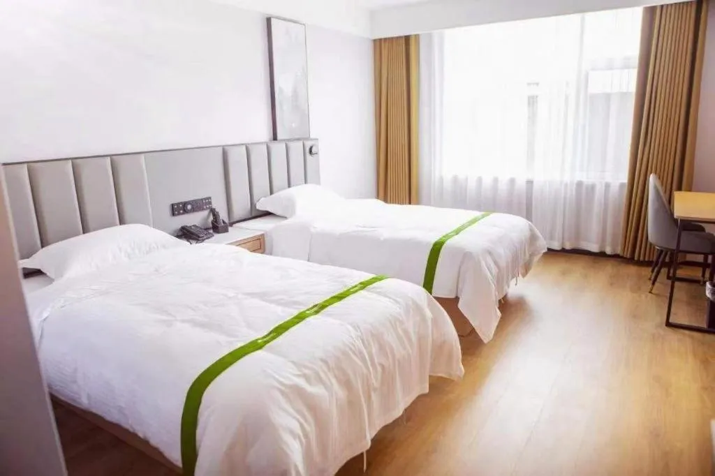 Bed in GreenTree Inn Puyang Pushang Huanghe Road
