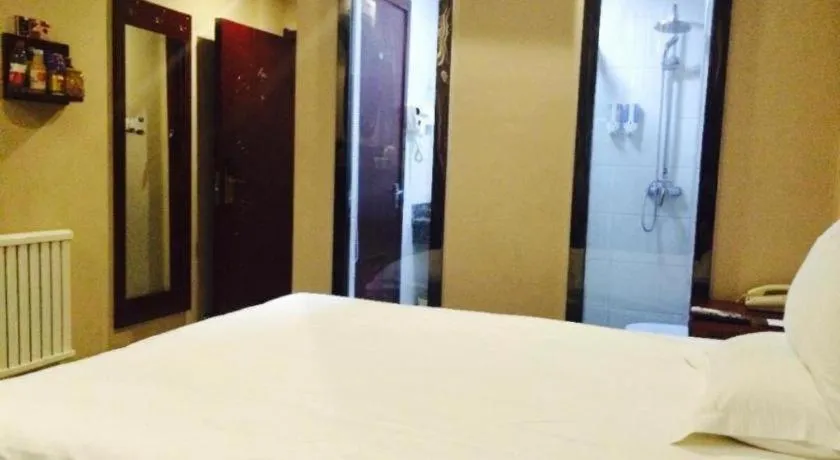 Bed in GreenTree Inn Puyang Pushang Huanghe Road