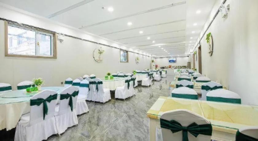 GreenTree Inn Puyang Pushang Huanghe Road
