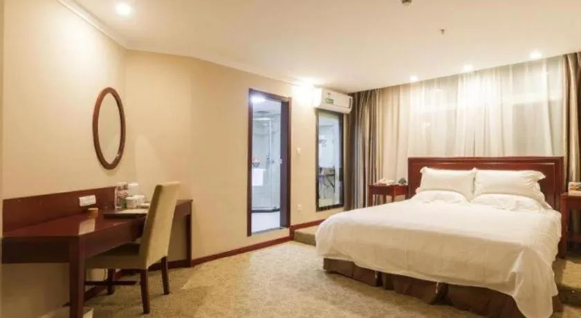 Bed in GreenTree Inn Puyang Pushang Huanghe Road