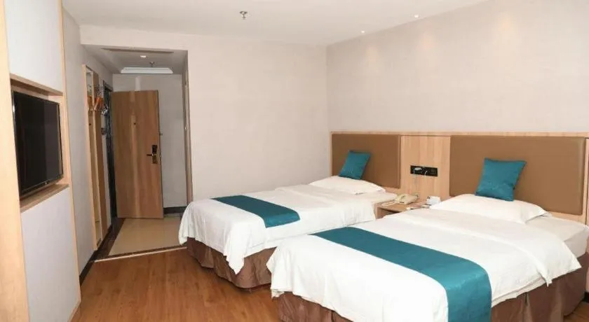 Bed in GreenTree Inn Beijing Shangdi East Anningzhuang Road Shell Hotel