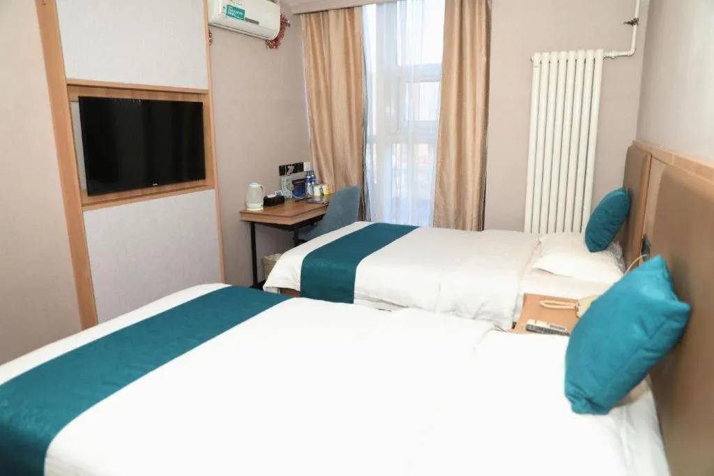 Bed in GreenTree Inn Beijing Shangdi East Anningzhuang Road Shell Hotel