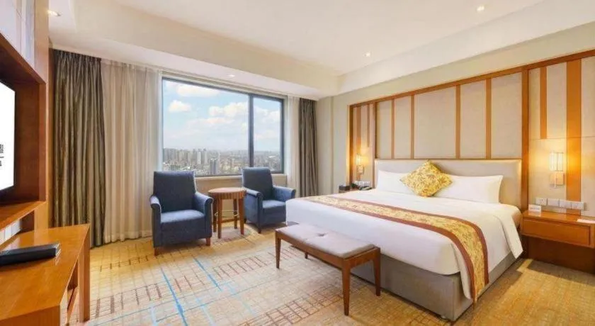 Bed in Shenyang Rayfont International Hotel