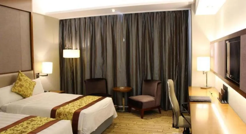 Bed in Shenyang Rayfont International Hotel