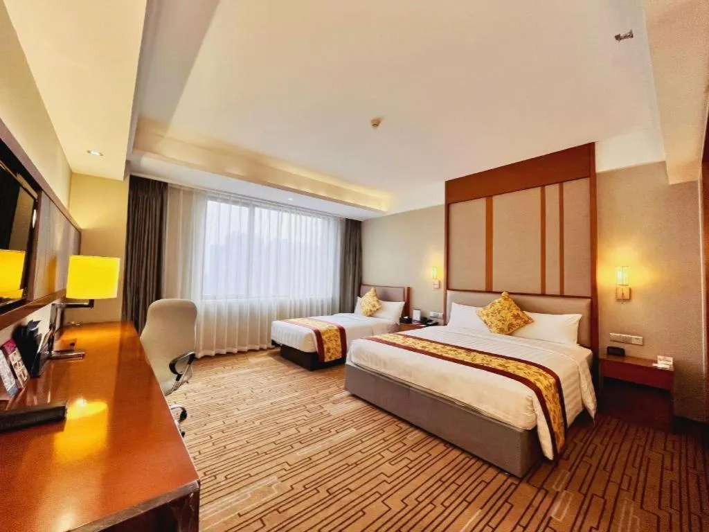 Bed in Shenyang Rayfont International Hotel