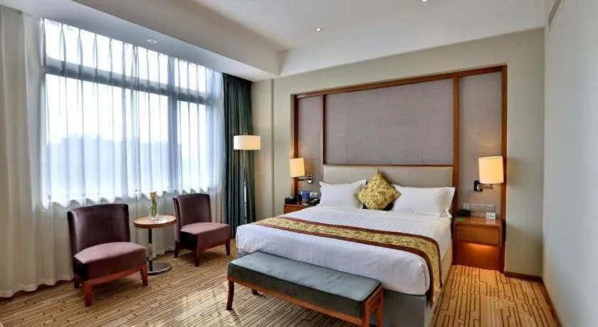 Bed in Shenyang Rayfont International Hotel