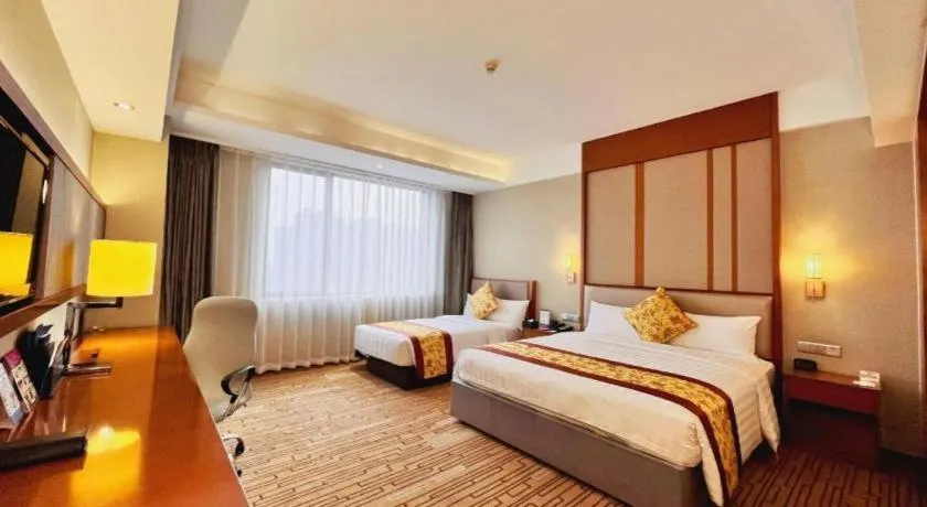 Bed in Shenyang Rayfont International Hotel