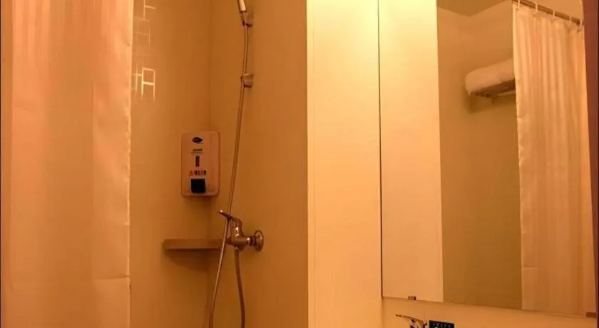 Jinjiang Inn Dalian Development Zone Jinma Road Light Railway Station