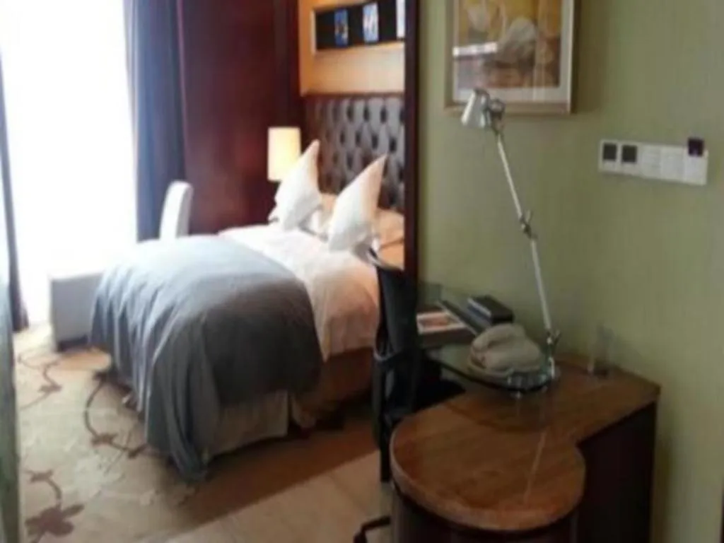 Bed in Jiaxing Haiyan Hangzhou Bay International Hotel