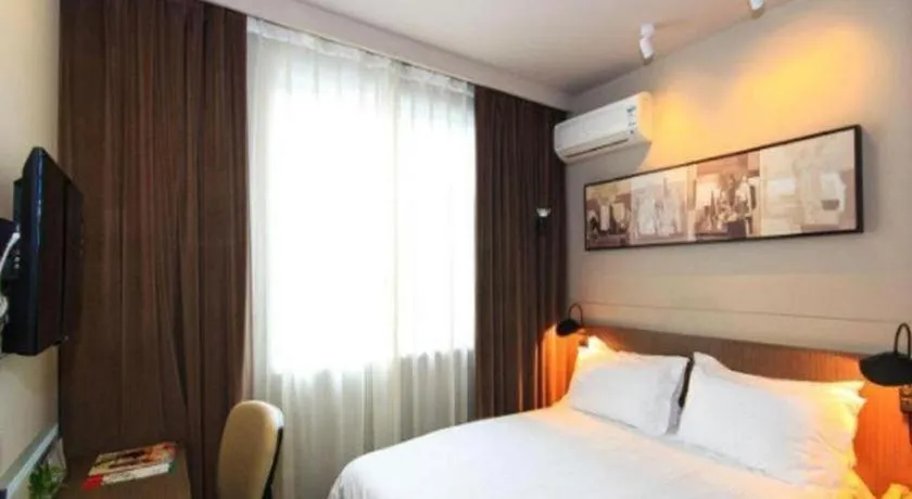 Bed in Jinjiang Inn Hangzhou Xihu Avenue Branch