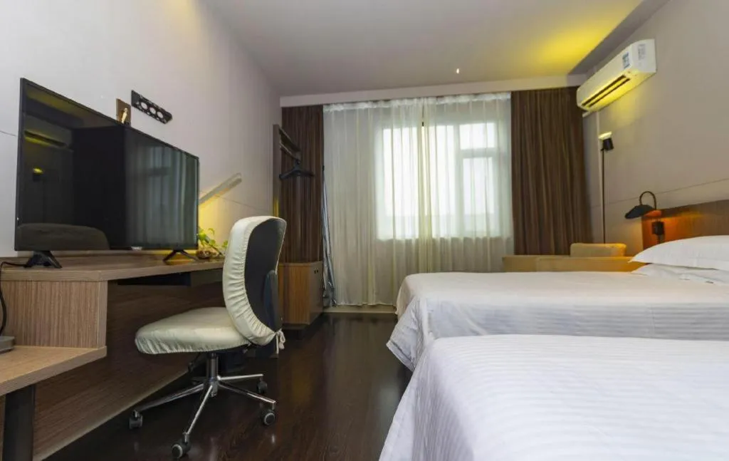 Bed in Jinjiang Inn Hangzhou Xihu Avenue Branch