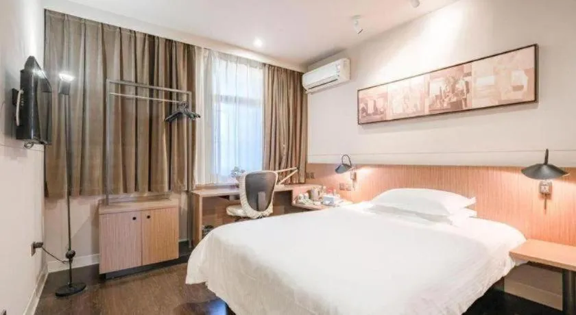 Bed in Jinjiang Inn Hangzhou Xihu Avenue Branch