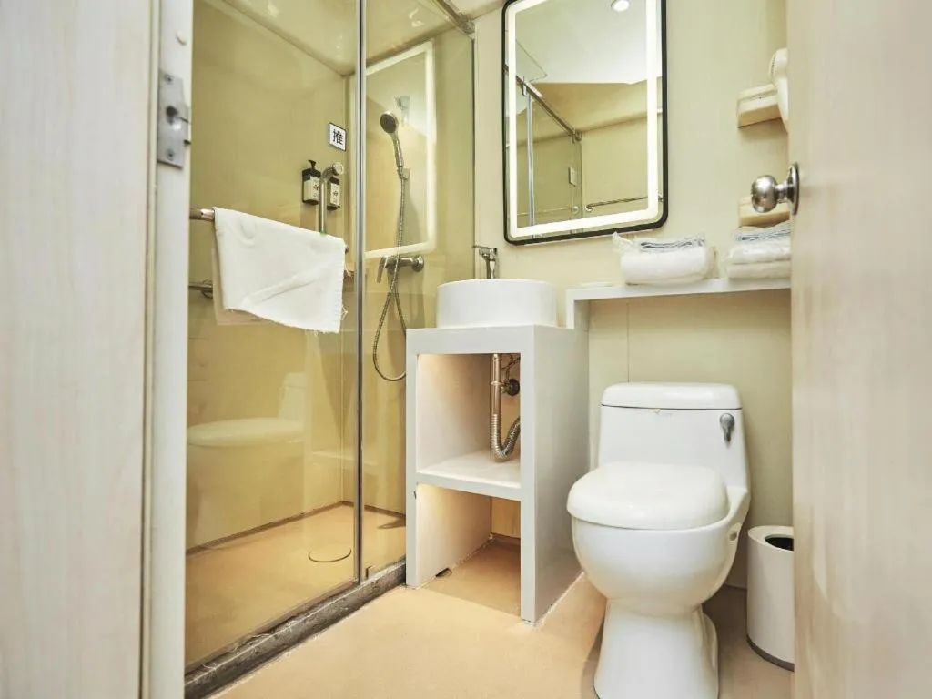 Jinjiang Inn Zhengzhou Railway Station Erqi Square Metro Station