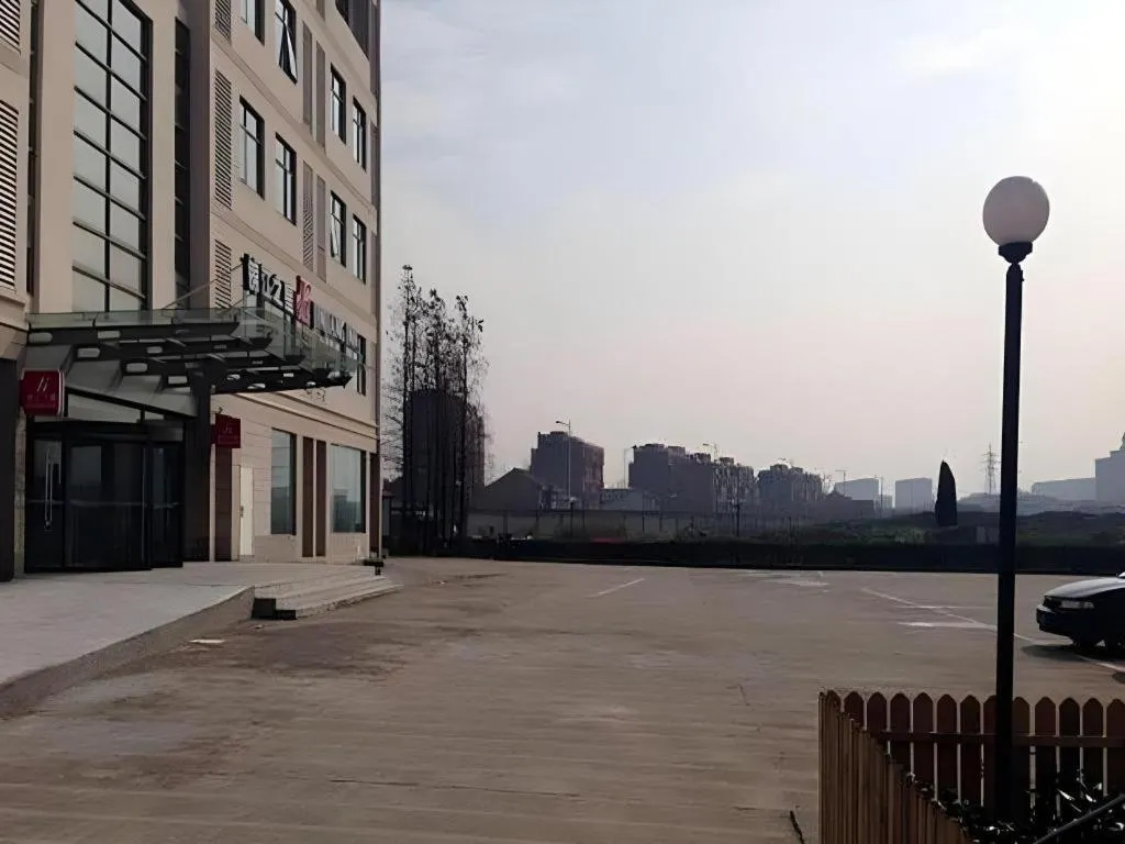 Jinjiang Inn Ningbo Airport Outlets Plaza