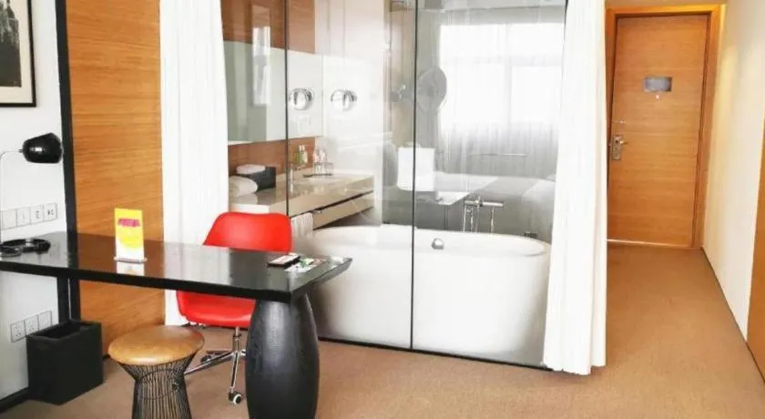 Himalayas Qingdao Hotel