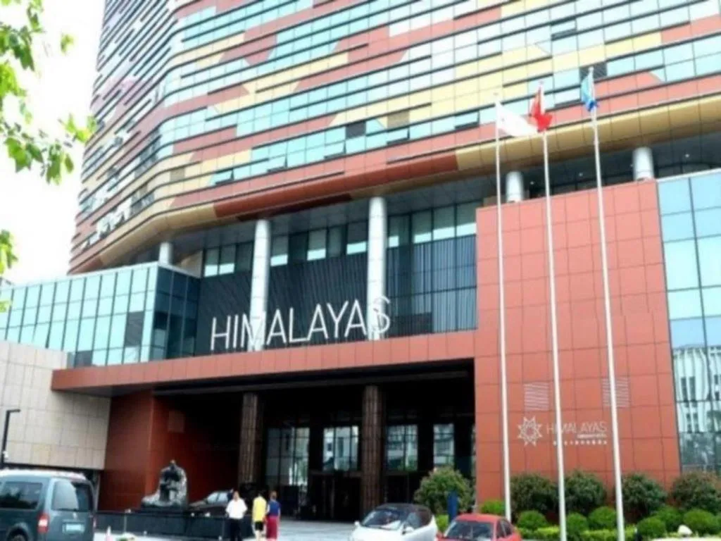 Himalayas Qingdao Hotel