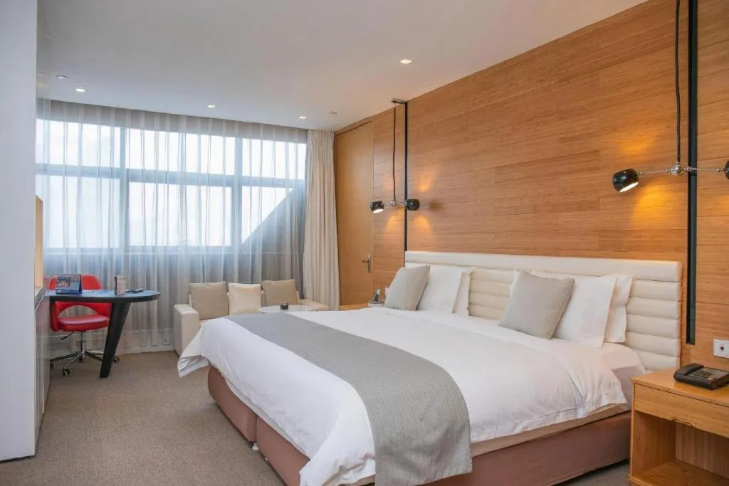 Bed in Himalayas Qingdao Hotel