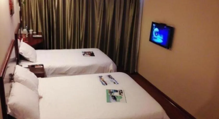 Bed in GreenTree Inn Huaian Lianshui Jindi International Garden Business Hotel