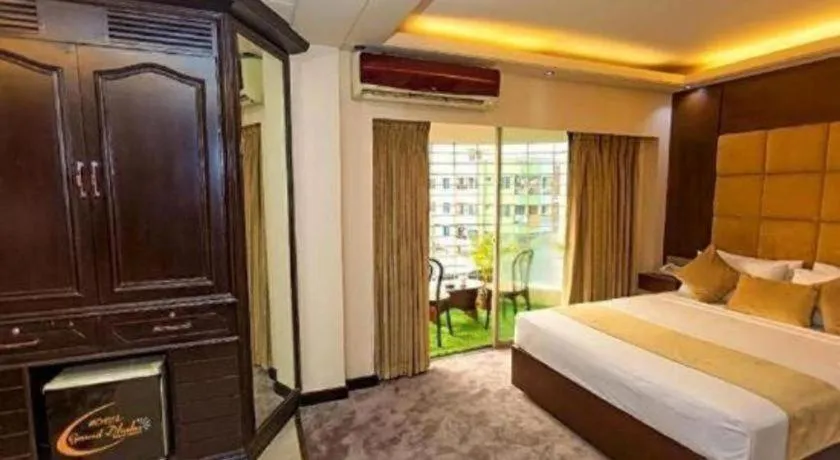 Bed in Grand Dhaka Hotel