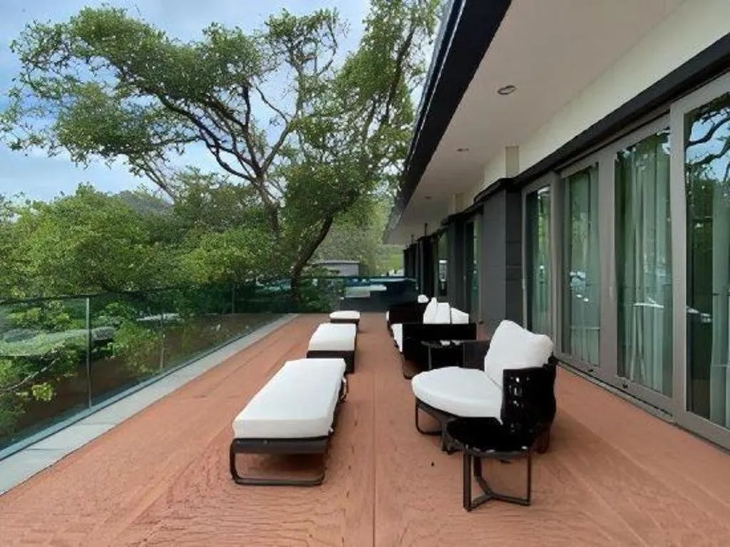 The Dreamland Resort