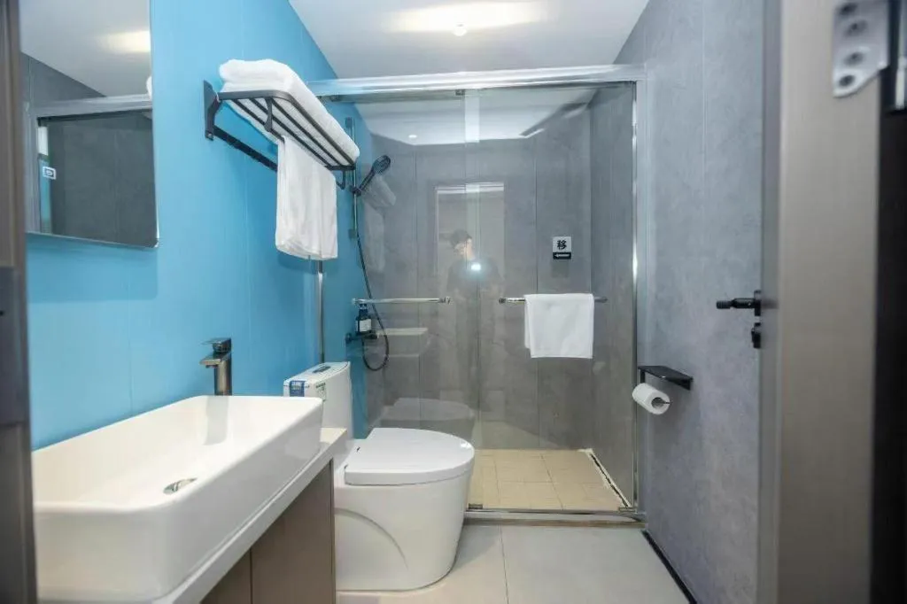 GreenTree Inn Shanghai South Railway Station Xujiahui Stadium Subway Station Shell Hotel