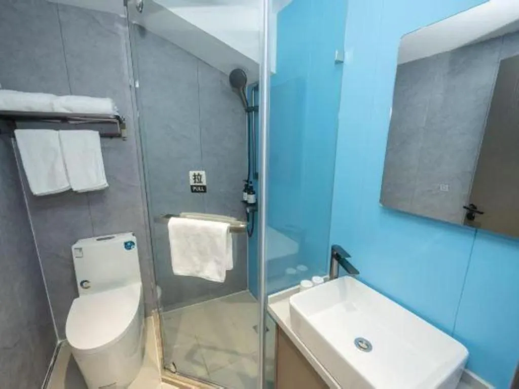 GreenTree Inn Shanghai South Railway Station Xujiahui Stadium Subway Station Shell Hotel