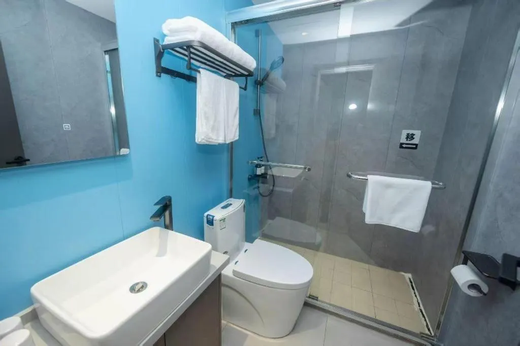 GreenTree Inn Shanghai South Railway Station Xujiahui Stadium Subway Station Shell Hotel