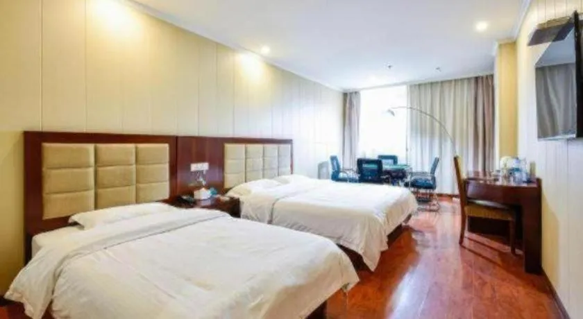 Bed in GreenTree Inn Wuxi Changjiang North Road Jincheng Road Express Hotel