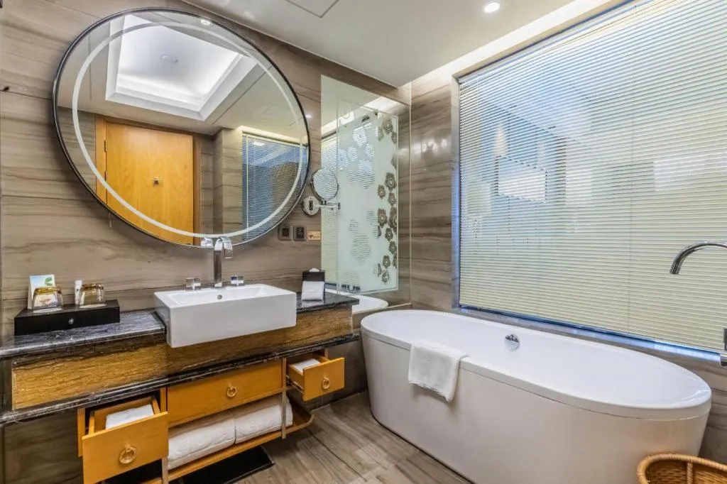 Zhangjiagang Zhonglian GDH International Hotel