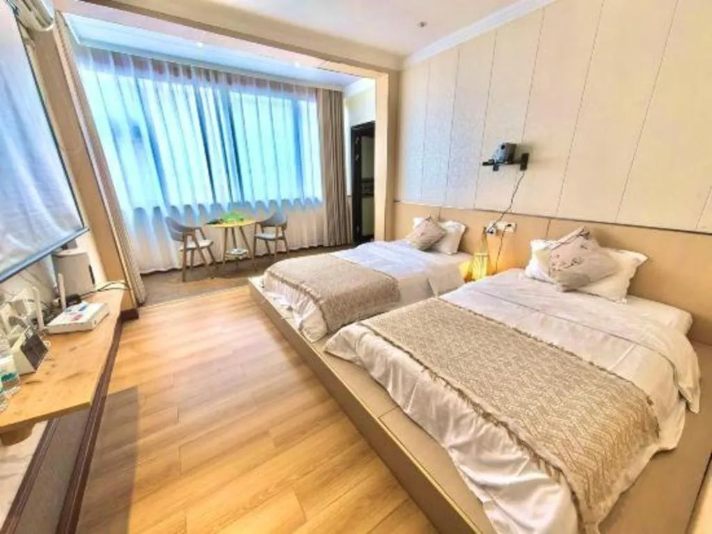 Bed in Parkside Hostel