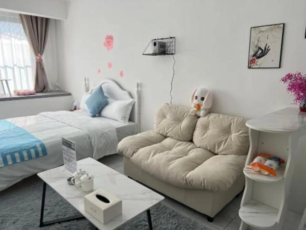 Bed in Parkside Hostel