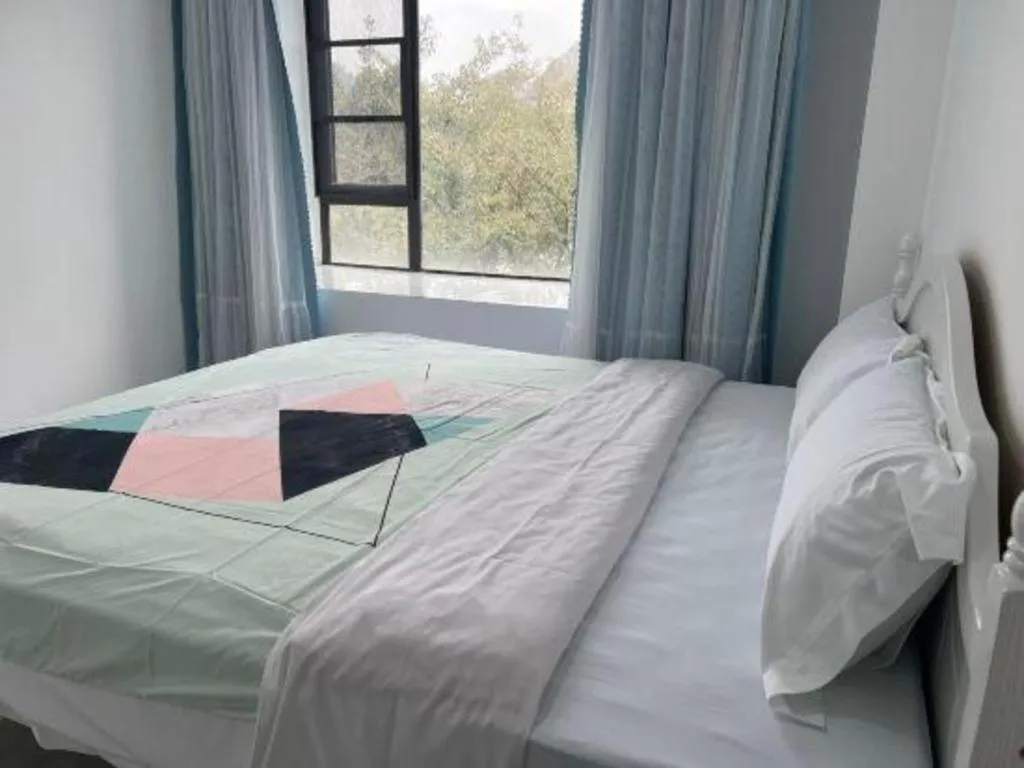 Bed in Parkside Hostel