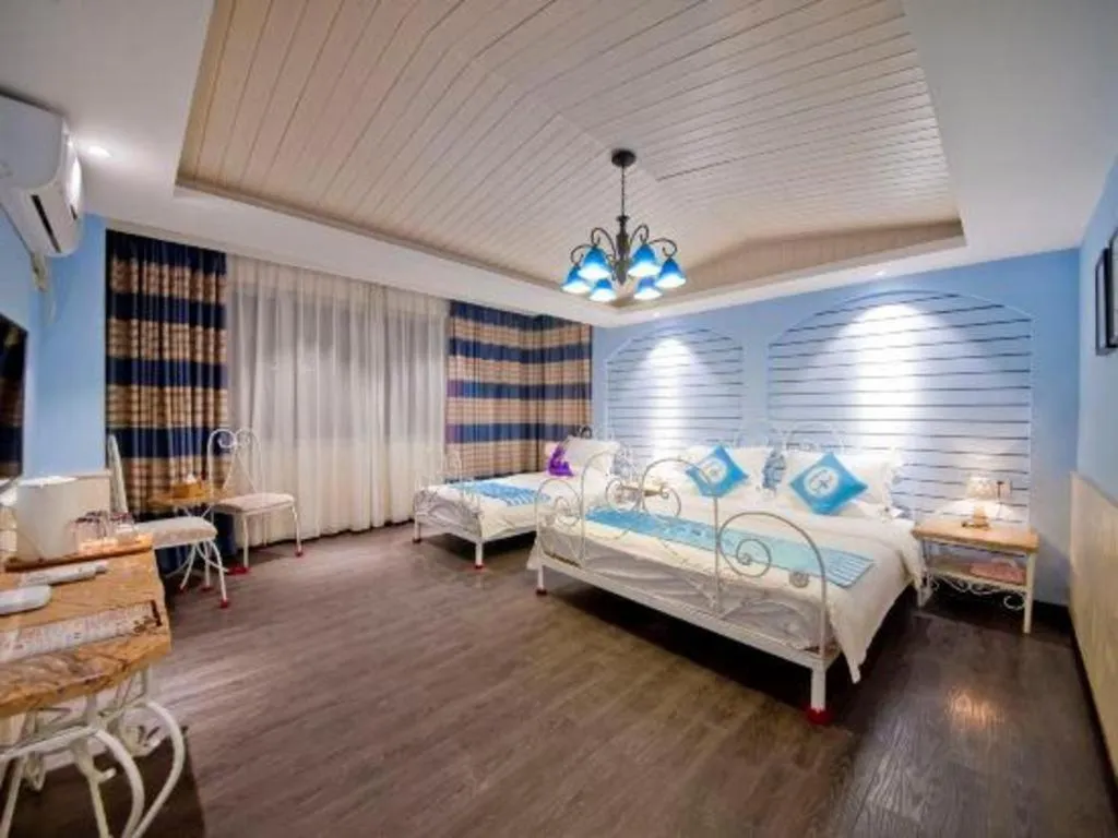 Bed in Parkside Hostel