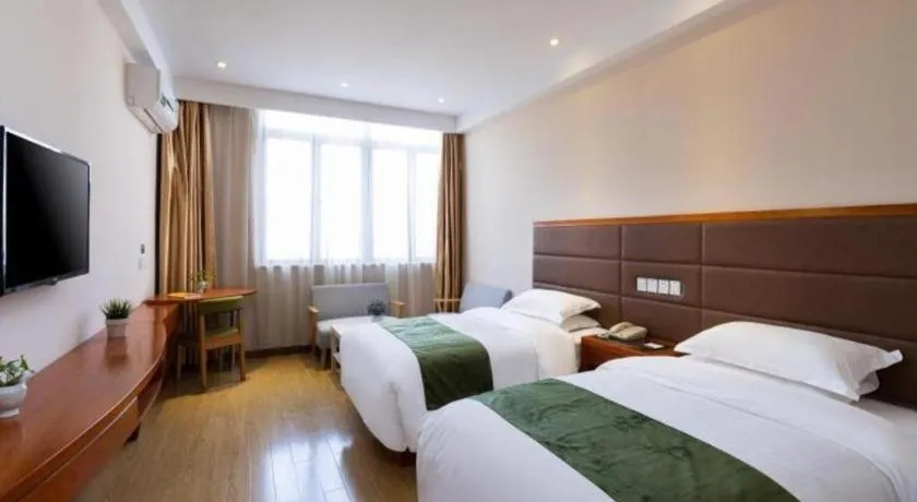 Bed in GreenTree Inn Shanghai Caohejing Development Zone Songjiang Park Jiuxin Road Business Hotel