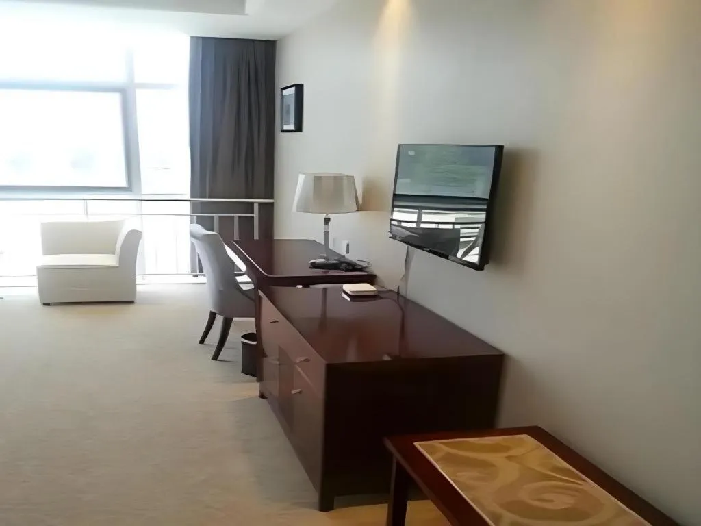 Xinxiang Zhongzhou Yihe Hotel