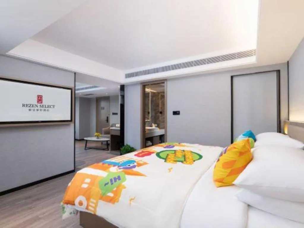 Bed in Nanning Prince Hotel