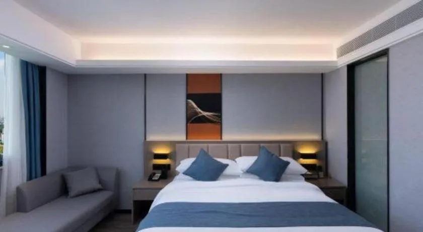 Bed in Nanning Prince Hotel