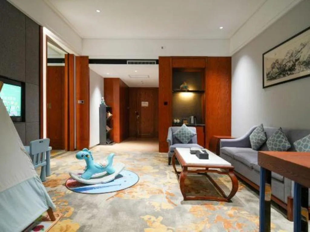 Jiyuan Oriental Jianguo Hotel