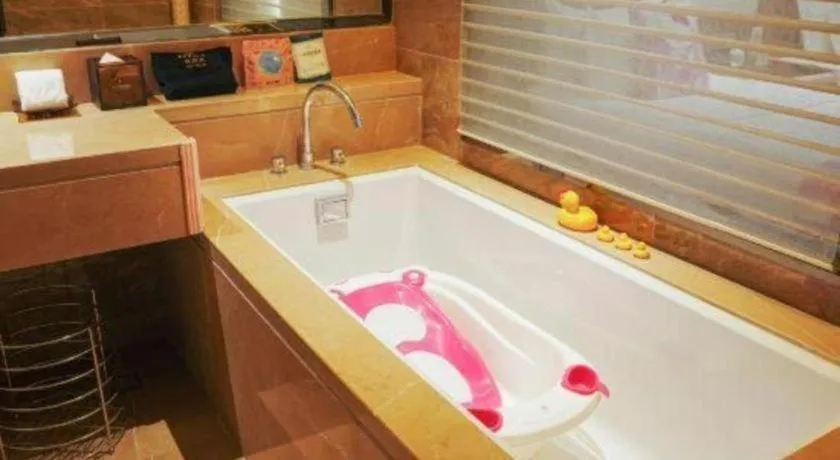 Jiyuan Oriental Jianguo Hotel