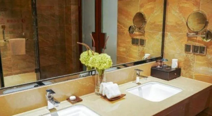 Jiyuan Oriental Jianguo Hotel