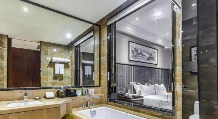 Jiyuan Oriental Jianguo Hotel