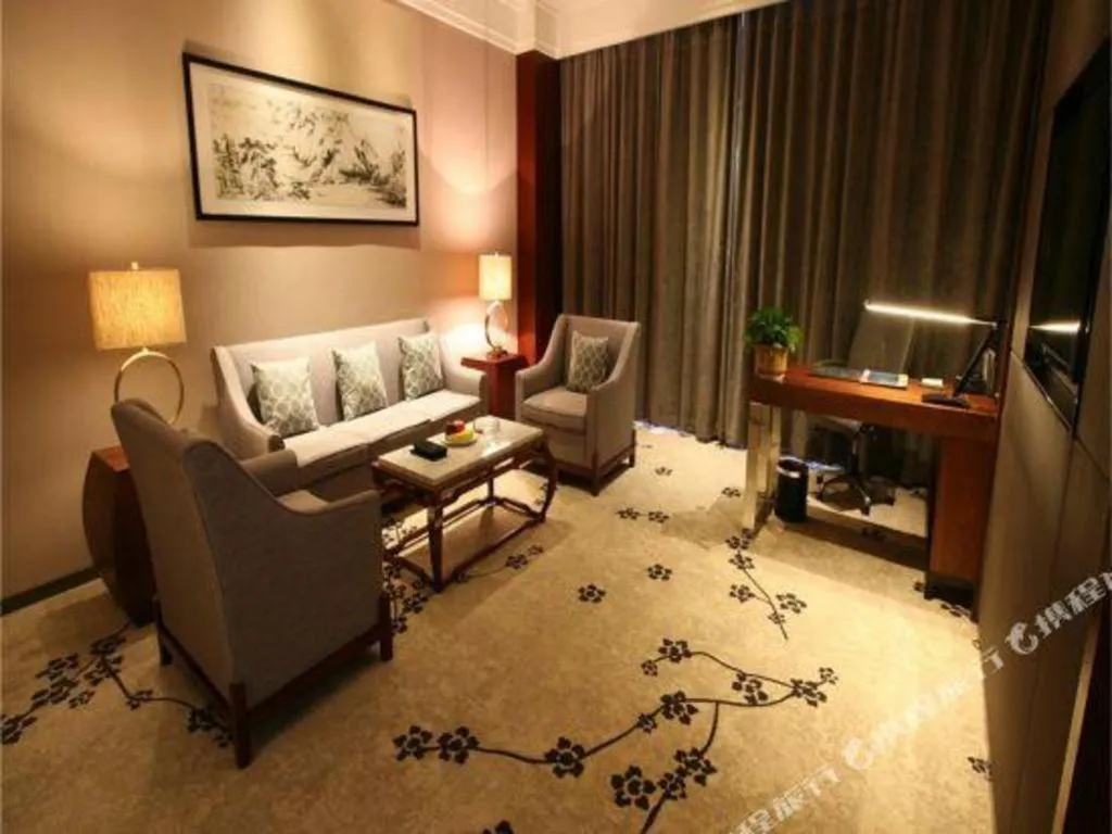 Jiyuan Oriental Jianguo Hotel