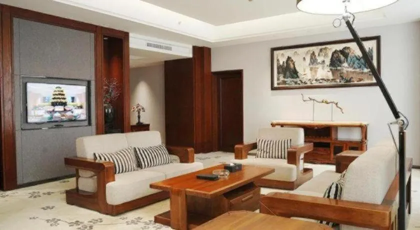 Jiyuan Oriental Jianguo Hotel