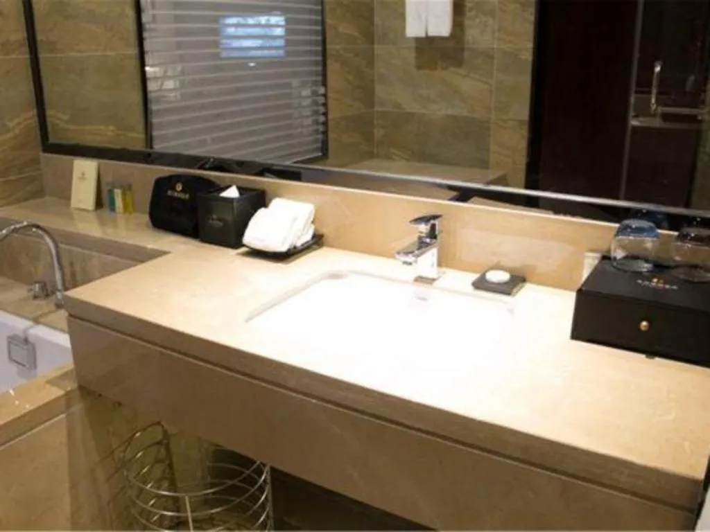 Jiyuan Oriental Jianguo Hotel