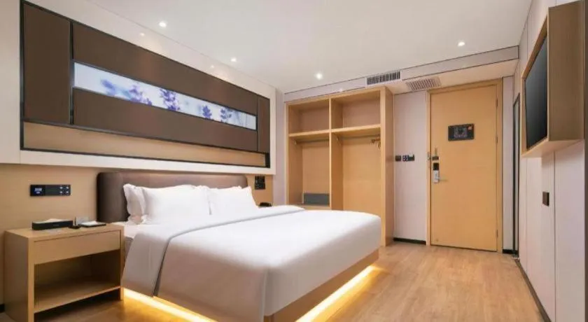 Bed in Lavande Hotel Wuhan Huanghelou Branch