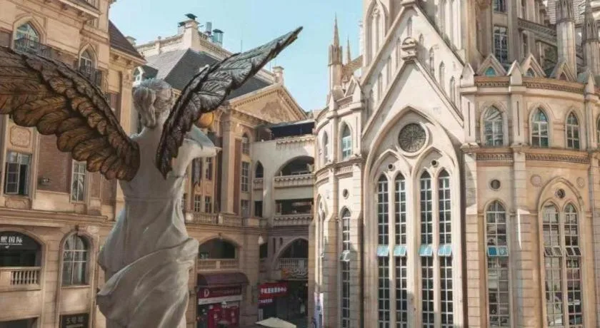 Lavande Hotel Wuhan Huanghelou Branch