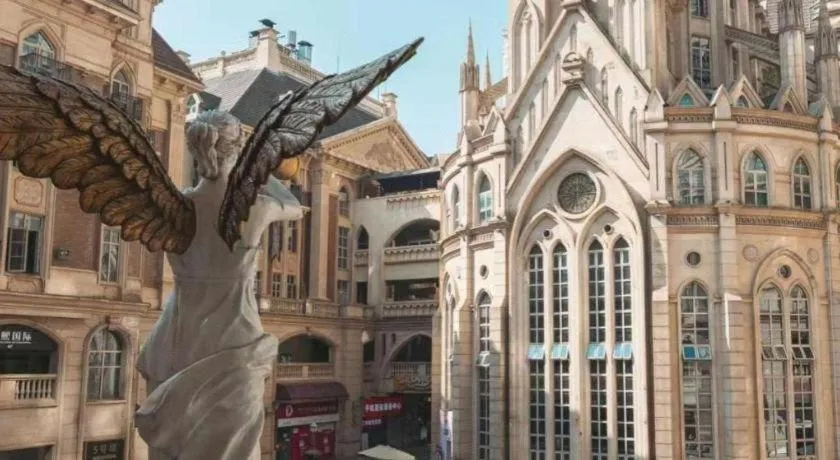 Lavande Hotel Wuhan Huanghelou Branch