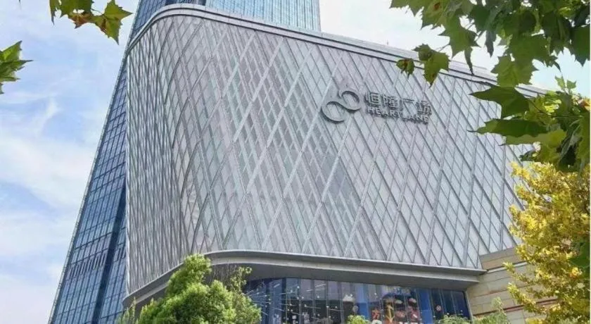 Lavande Hotel Wuhan Huanghelou Branch